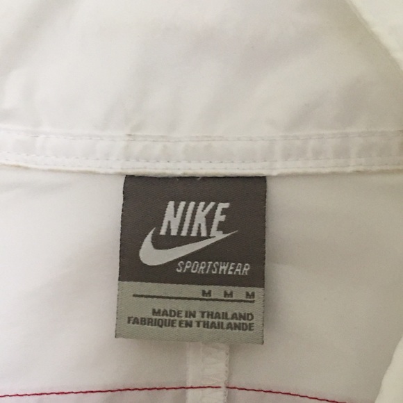 Nike Sportswear Packable Windbreaker - Picture 6 of 7